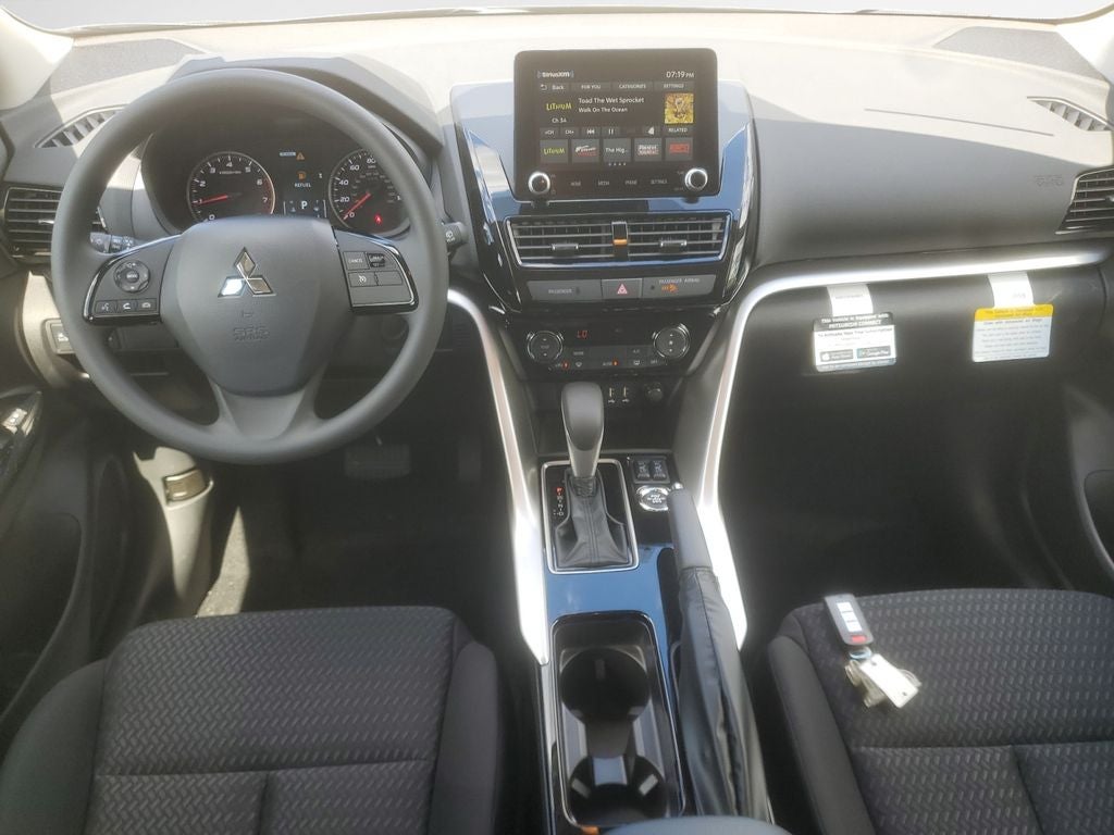 2026 Mitsubishi Eclipse Cross LE