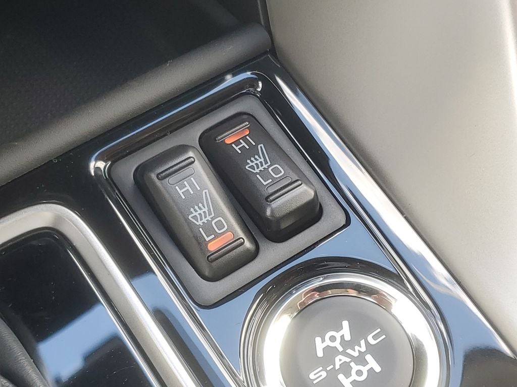 2026 Mitsubishi Eclipse Cross LE