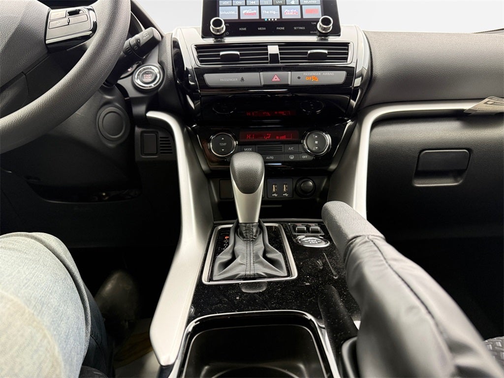 2026 Mitsubishi Eclipse Cross LE