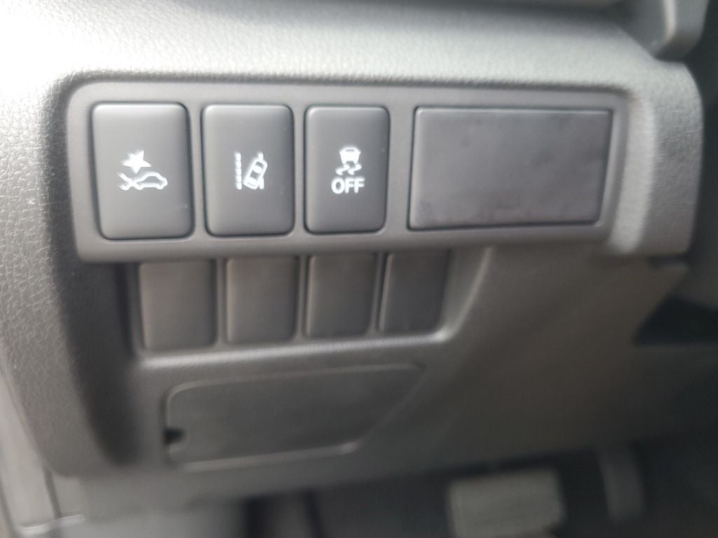 2026 Mitsubishi Eclipse Cross LE