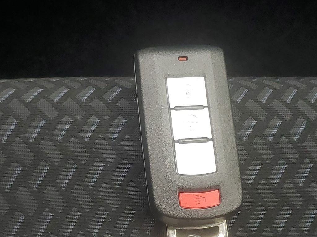 2026 Mitsubishi Eclipse Cross LE