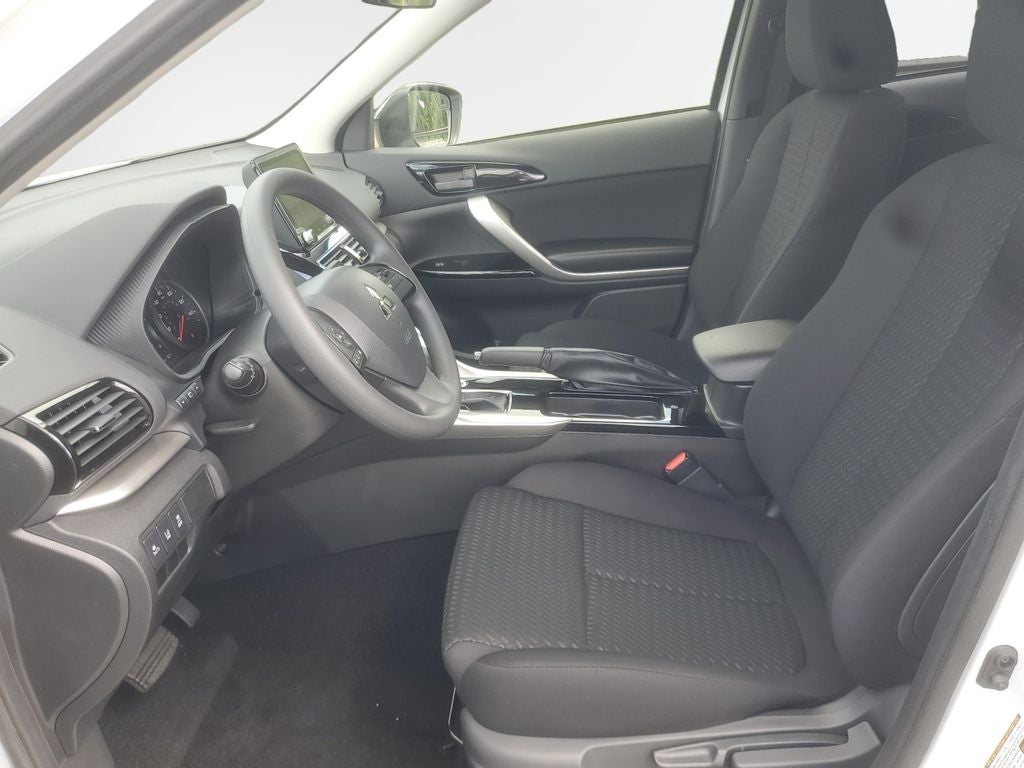 2026 Mitsubishi Eclipse Cross LE