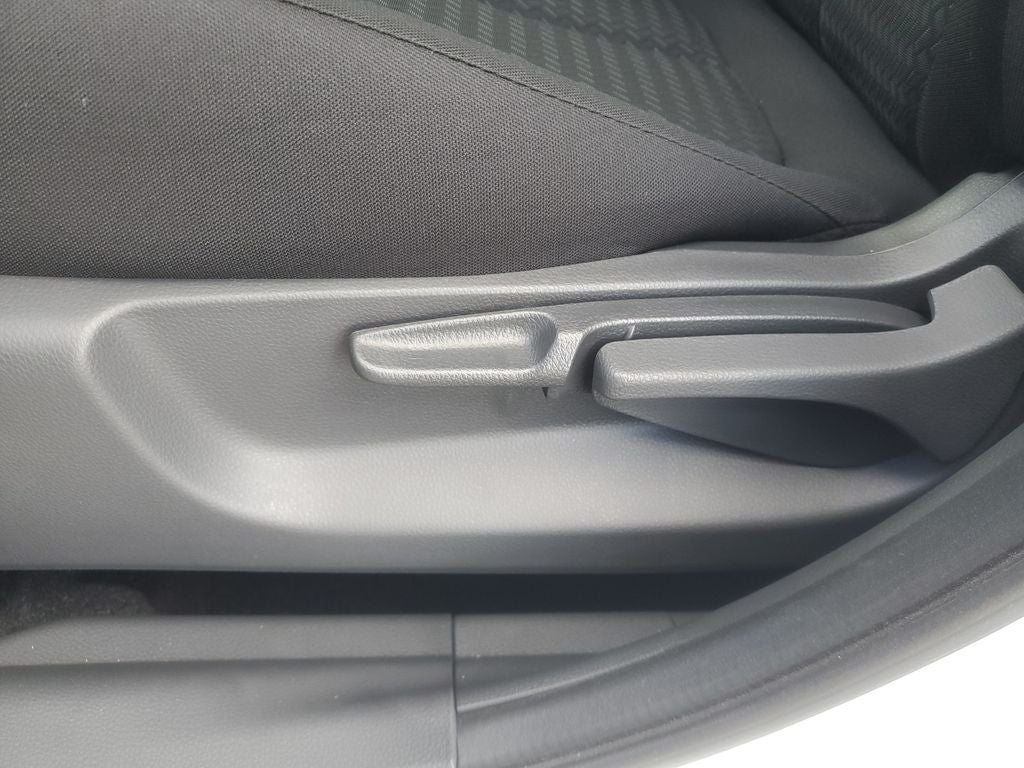 2026 Mitsubishi Eclipse Cross LE