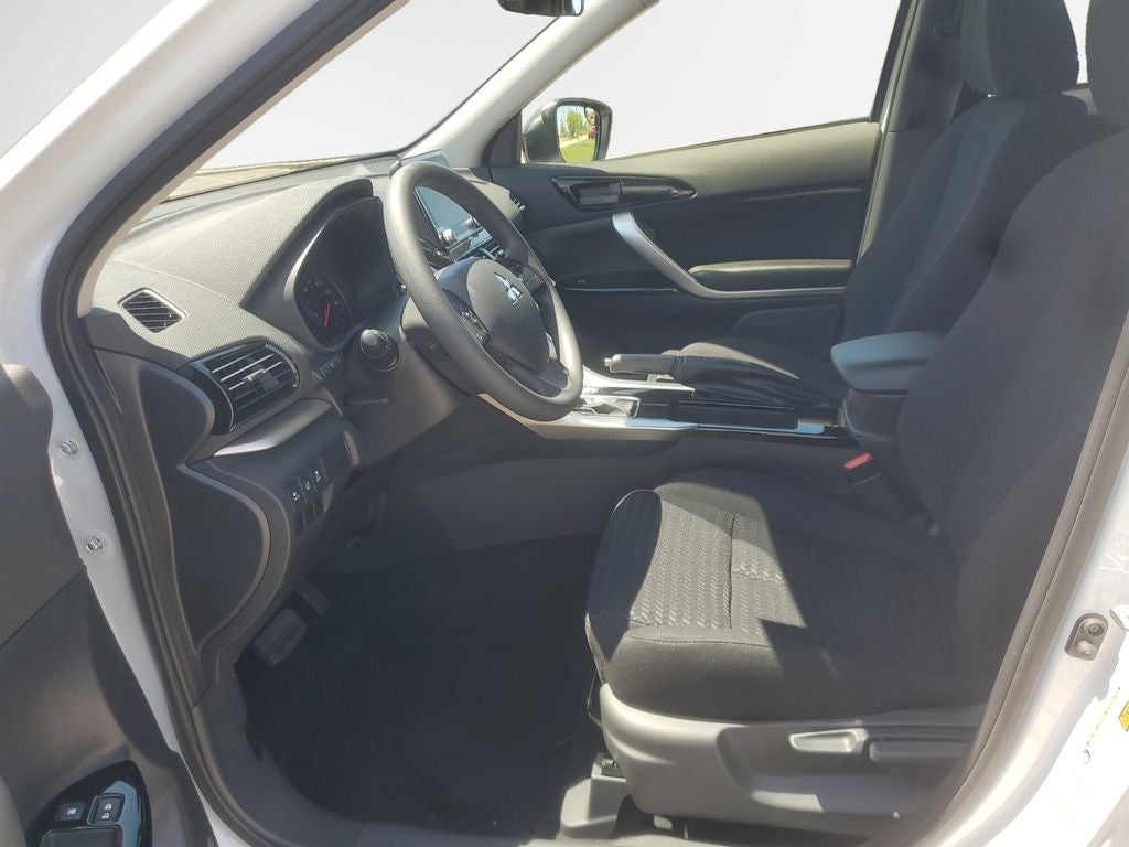 2026 Mitsubishi Eclipse Cross LE