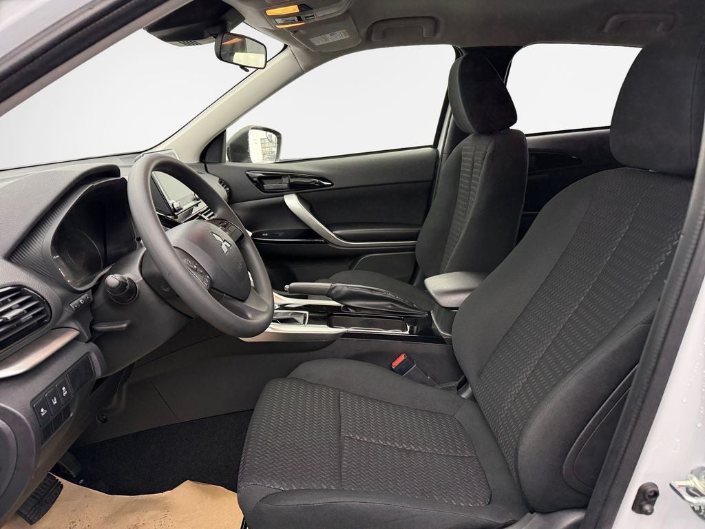 2026 Mitsubishi Eclipse Cross LE