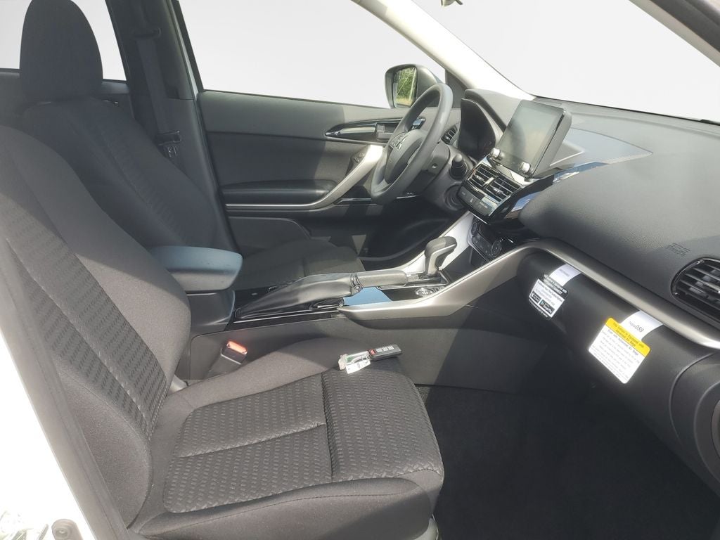2026 Mitsubishi Eclipse Cross LE