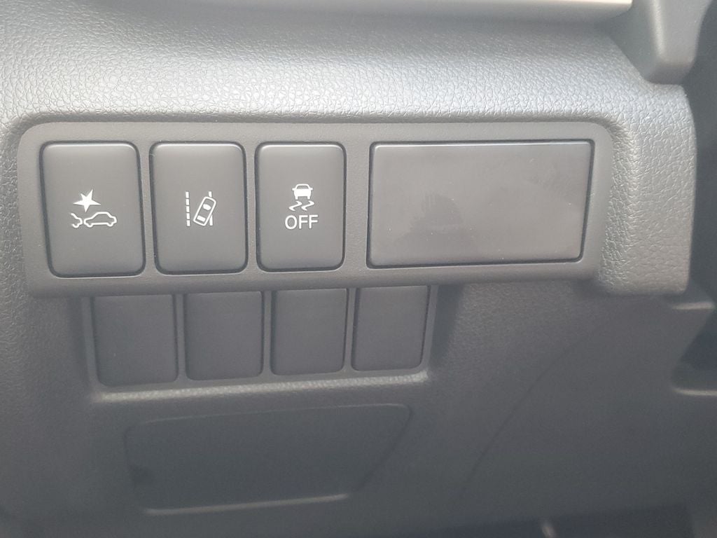 2026 Mitsubishi Eclipse Cross LE
