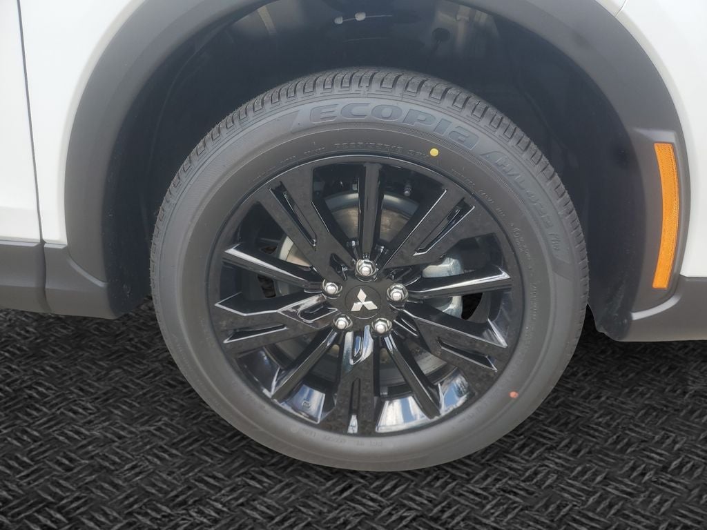 2026 Mitsubishi Eclipse Cross LE