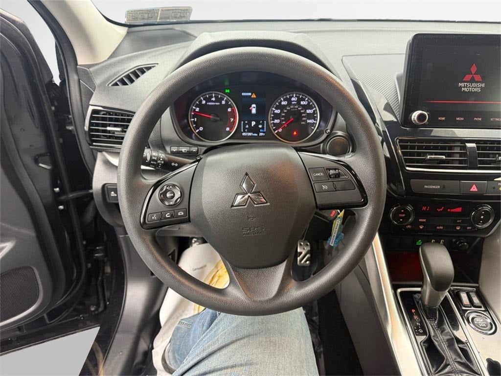 2022 Mitsubishi Eclipse Cross LE