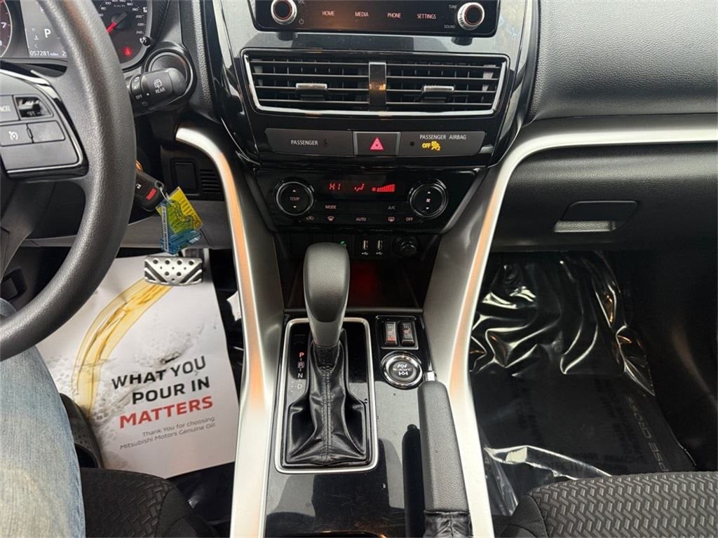 2022 Mitsubishi Eclipse Cross LE