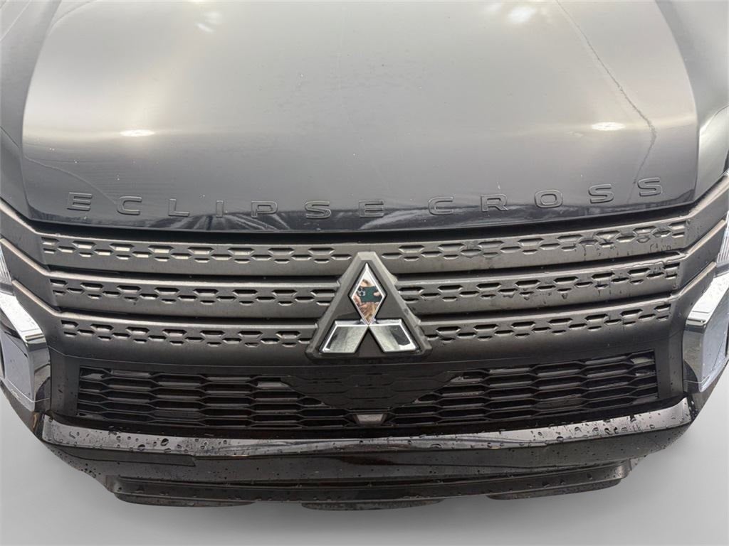 2022 Mitsubishi Eclipse Cross LE