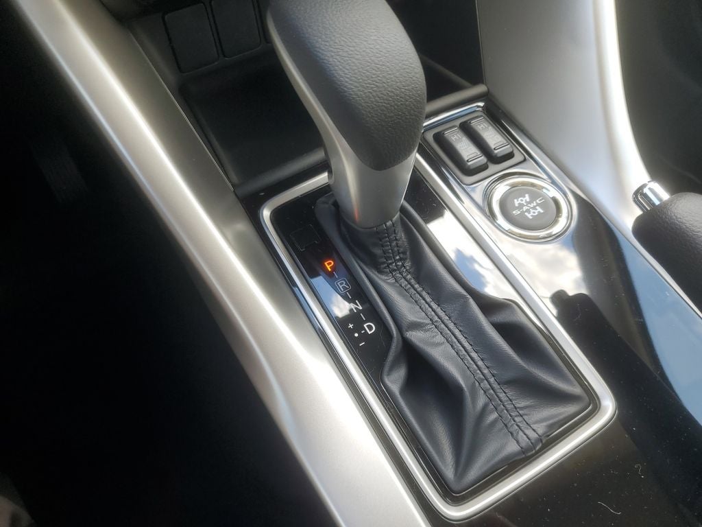2026 Mitsubishi Eclipse Cross LE