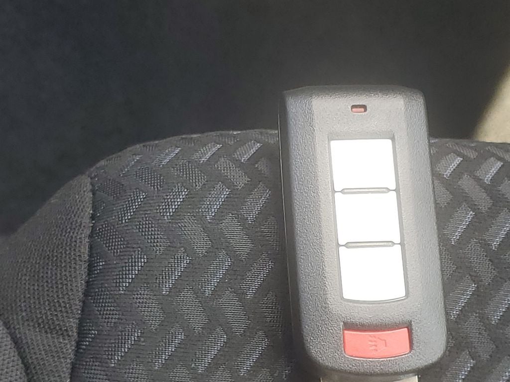 2026 Mitsubishi Eclipse Cross LE