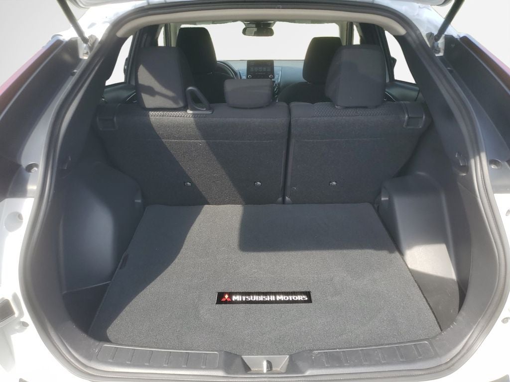 2024 Mitsubishi Eclipse Cross LE