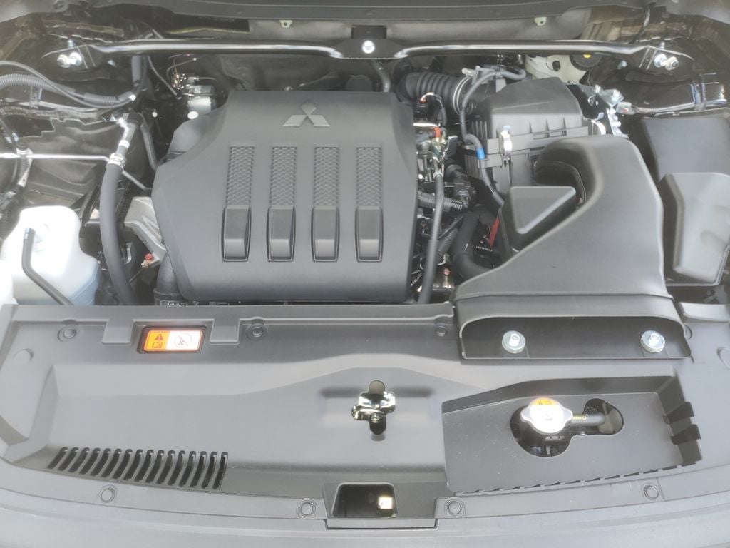 2026 Mitsubishi Eclipse Cross LE