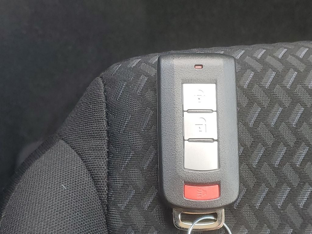 2026 Mitsubishi Eclipse Cross LE