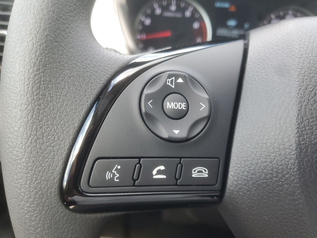 2026 Mitsubishi Eclipse Cross LE