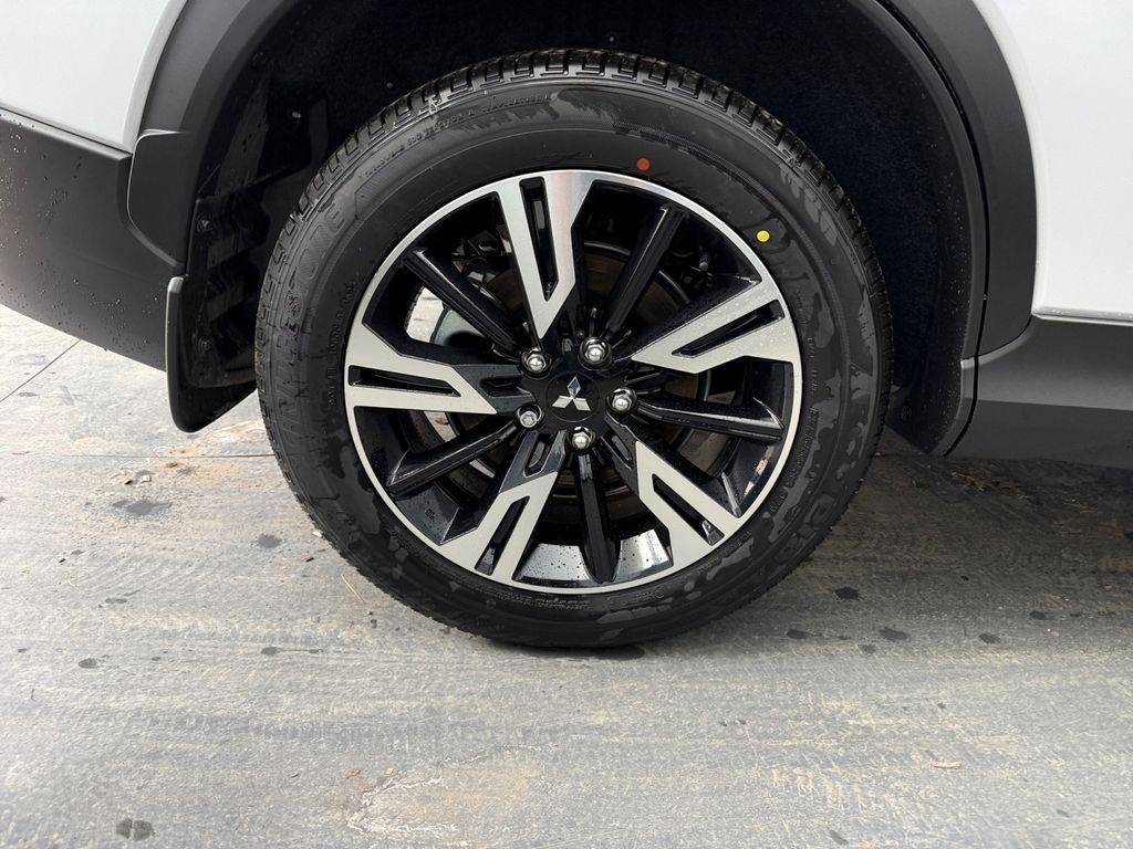 2026 Mitsubishi Eclipse Cross SE