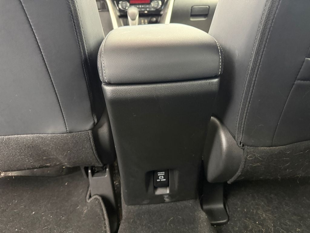 2022 Mitsubishi Eclipse Cross SE