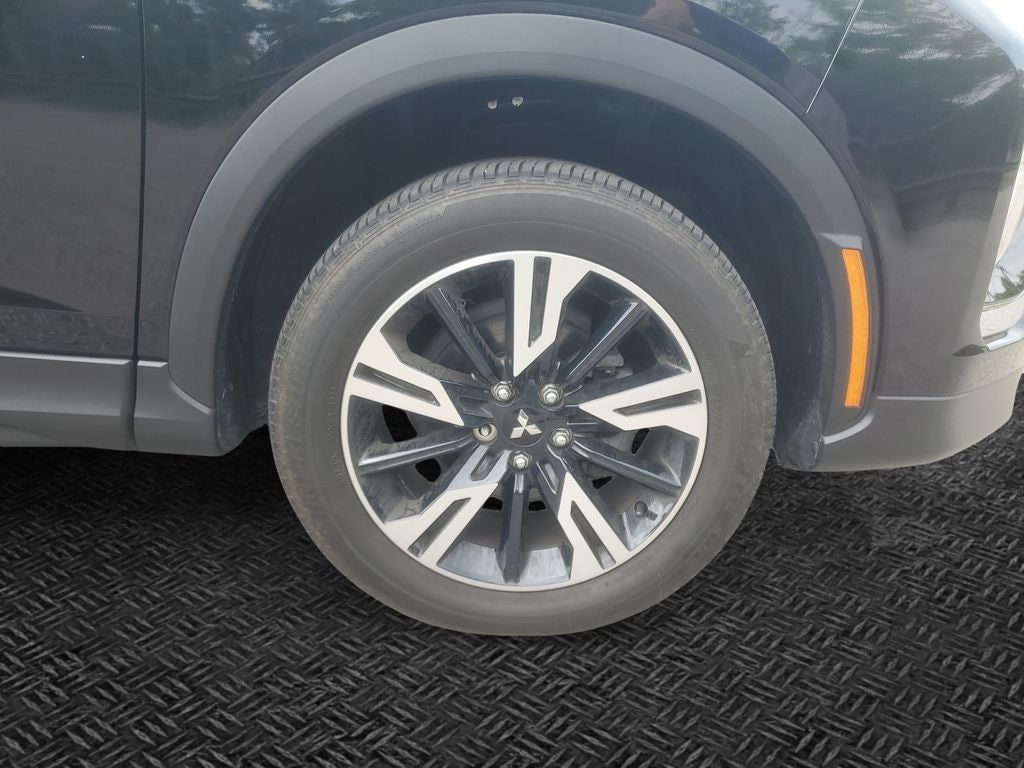 2023 Mitsubishi Eclipse Cross SE