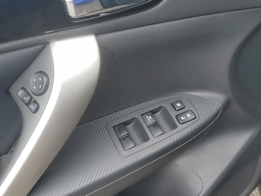 2023 Mitsubishi Eclipse Cross SE