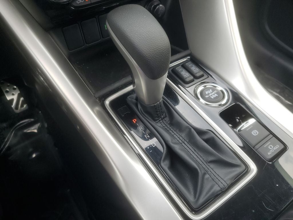 2023 Mitsubishi Eclipse Cross SE