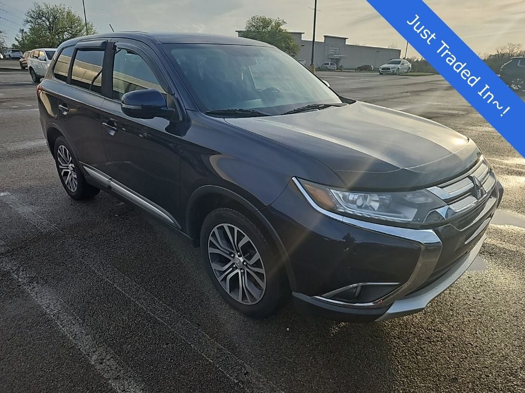 2016 Mitsubishi Outlander SE