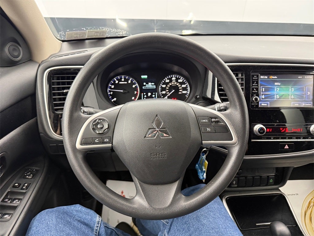 2020 Mitsubishi Outlander ES