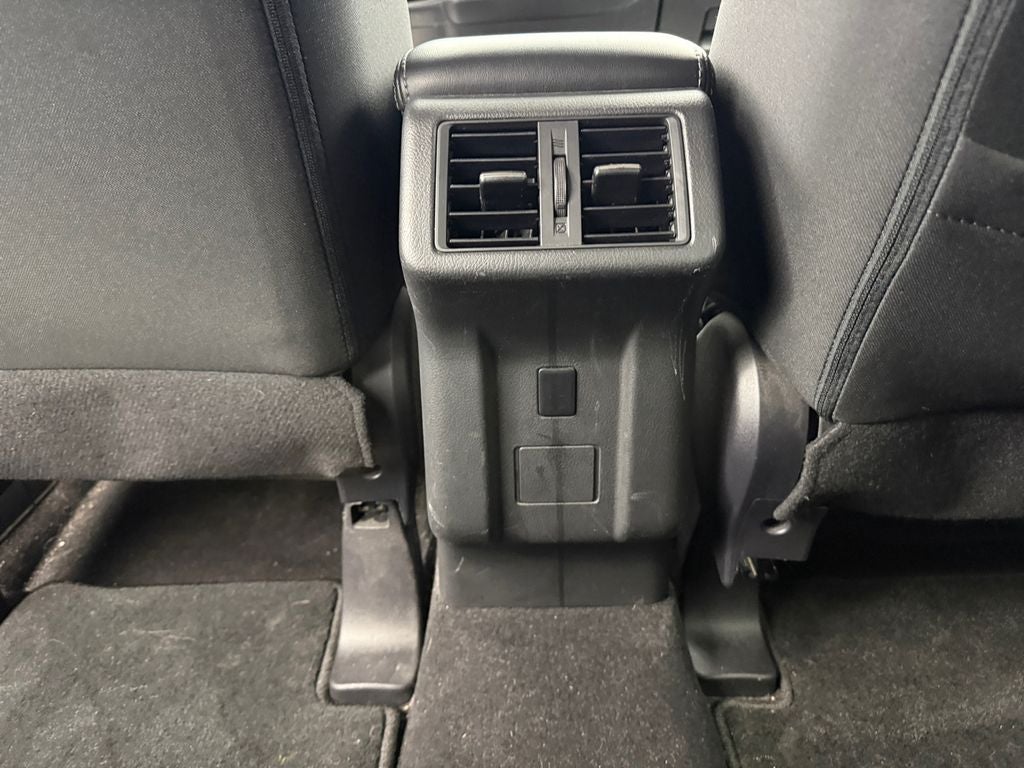 2020 Mitsubishi Outlander ES