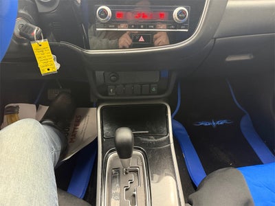 2020 Mitsubishi Outlander ES