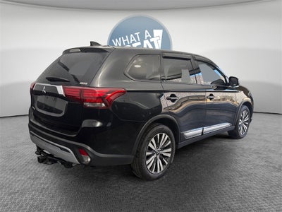 2020 Mitsubishi Outlander ES