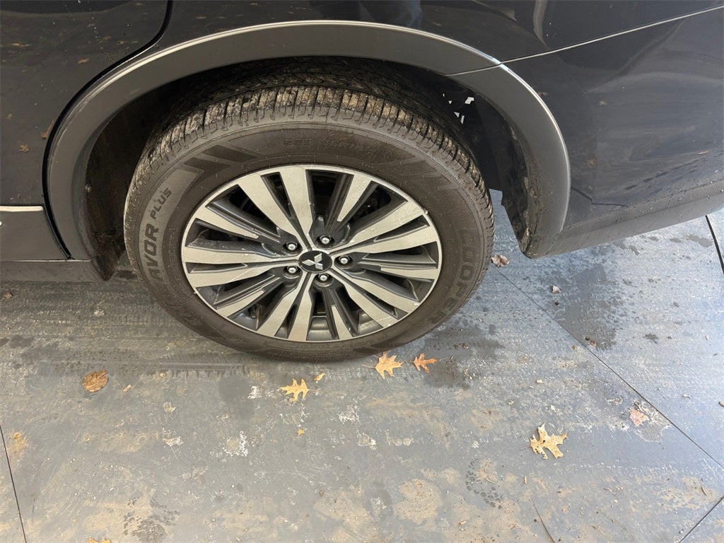 2020 Mitsubishi Outlander ES