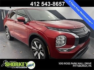 2025 Mitsubishi Outlander SE