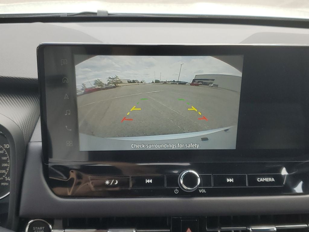 2026 Mitsubishi Outlander LE