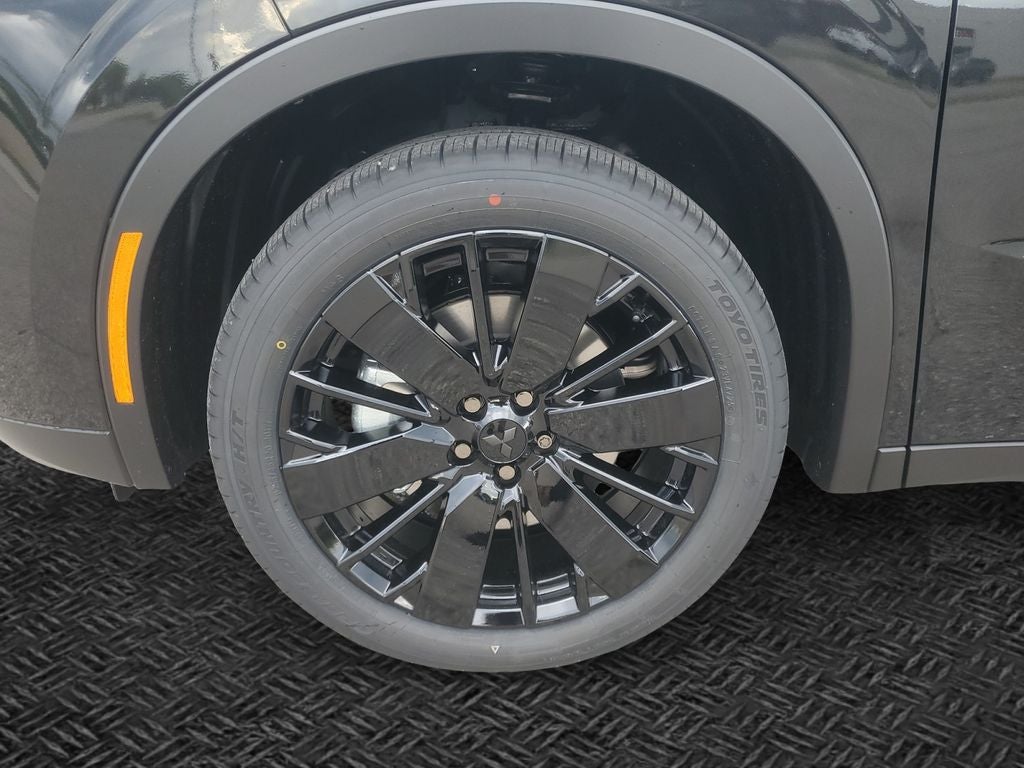 2026 Mitsubishi Outlander LE