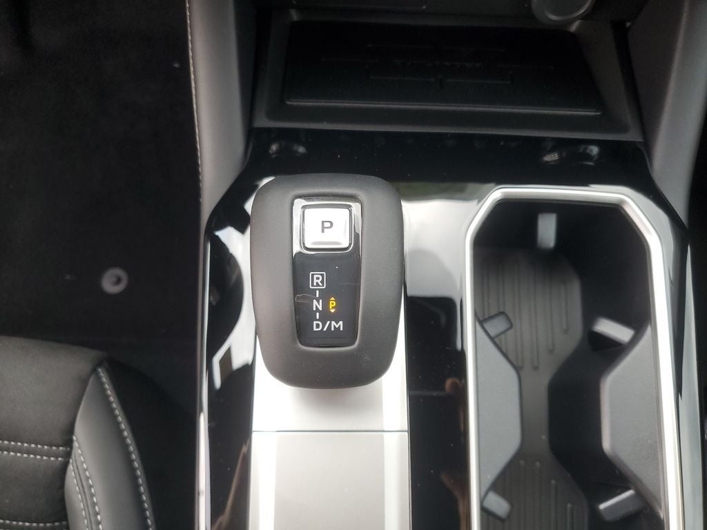 2026 Mitsubishi Outlander LE