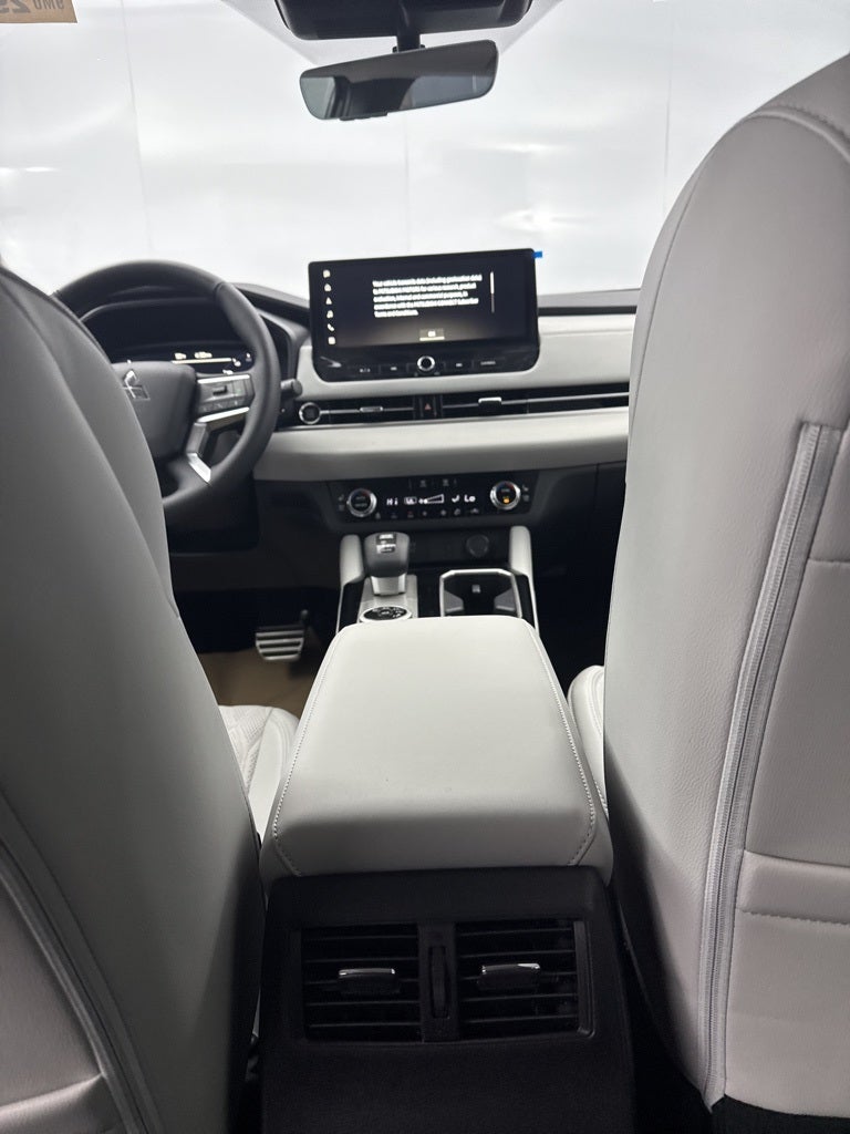 2025 Mitsubishi Outlander SEL