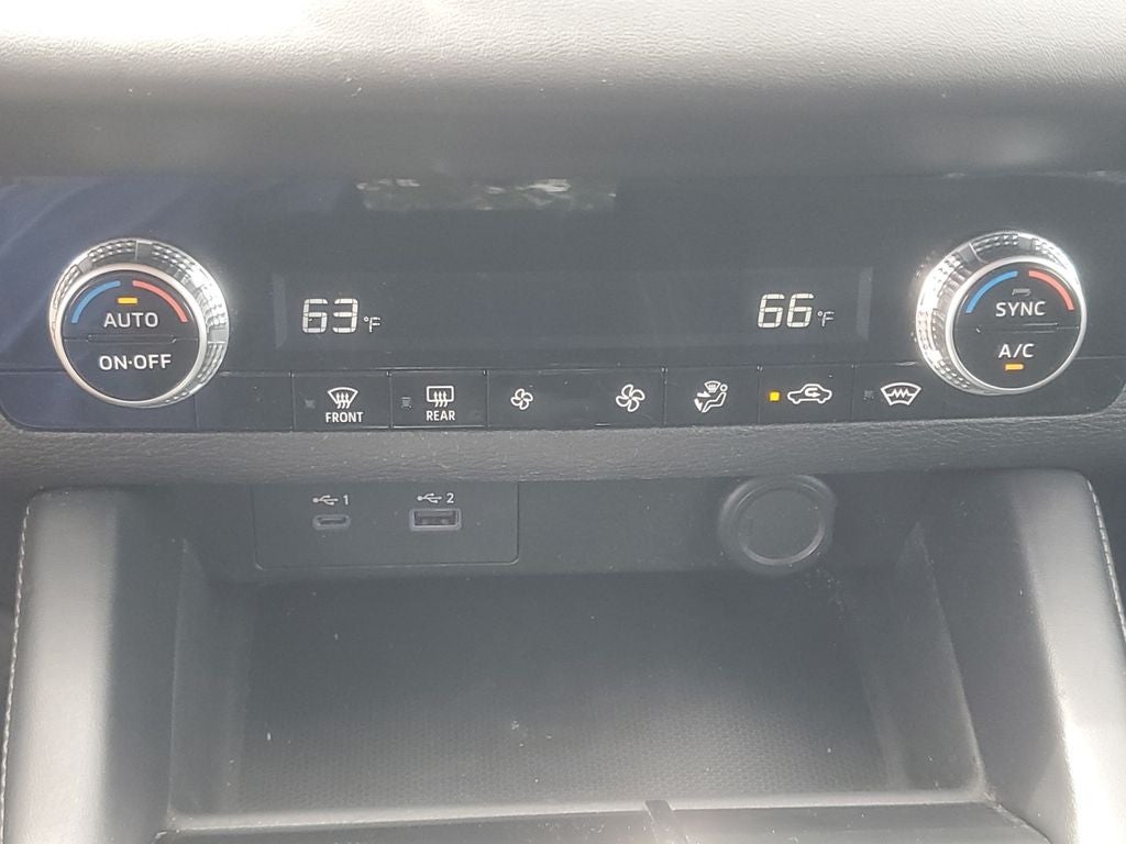 2023 Mitsubishi Outlander ES