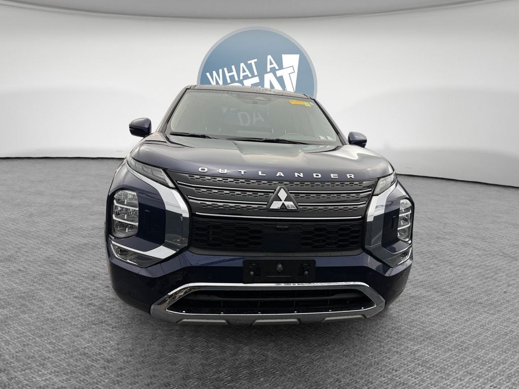 2022 Mitsubishi Outlander SE