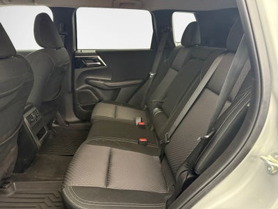 2024 Mitsubishi Outlander ES