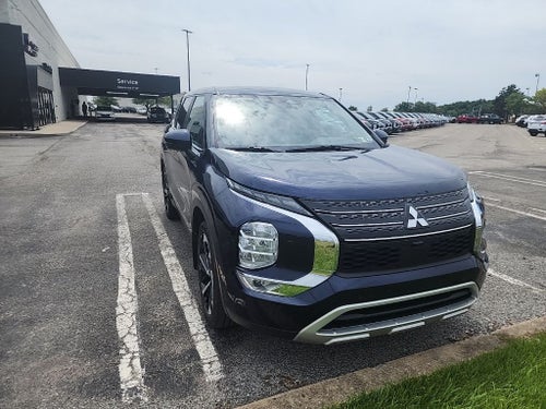 2022 Mitsubishi Outlander SE
