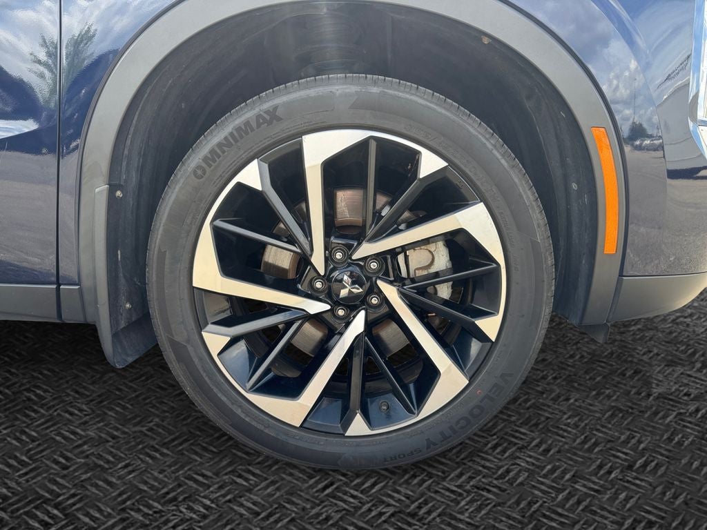 2022 Mitsubishi Outlander SE