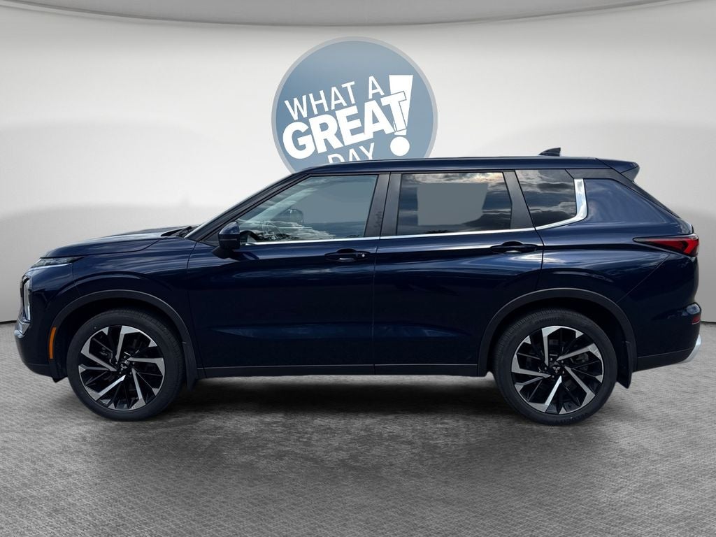 2022 Mitsubishi Outlander SE