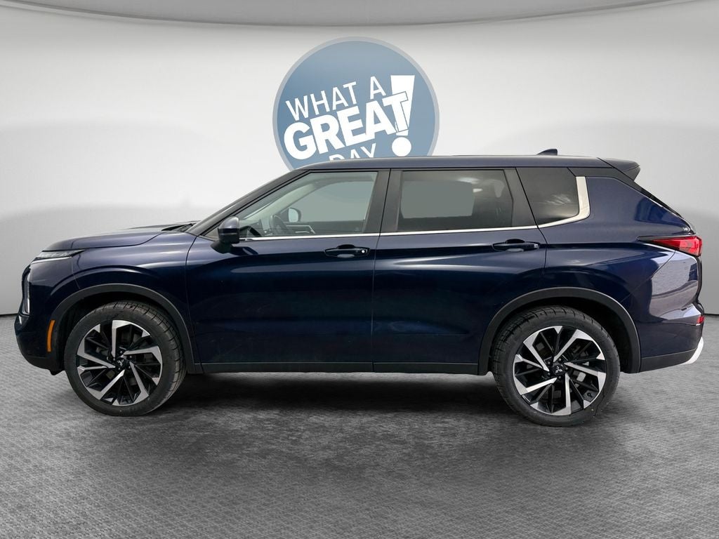 2022 Mitsubishi Outlander SE