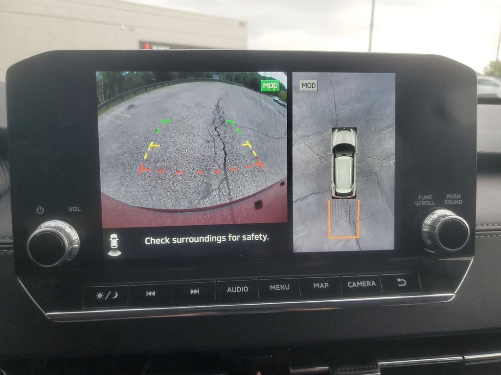 2023 Mitsubishi Outlander SE