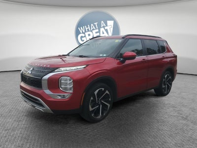 2023 Mitsubishi Outlander SE
