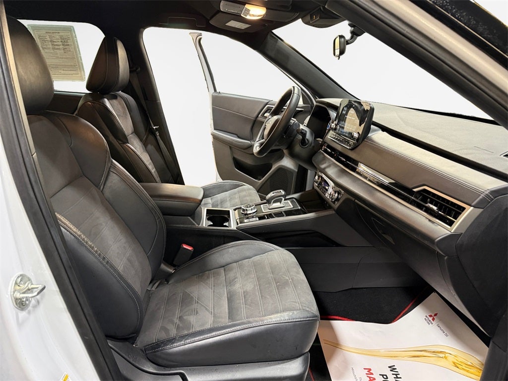 2023 Mitsubishi Outlander Ralliart