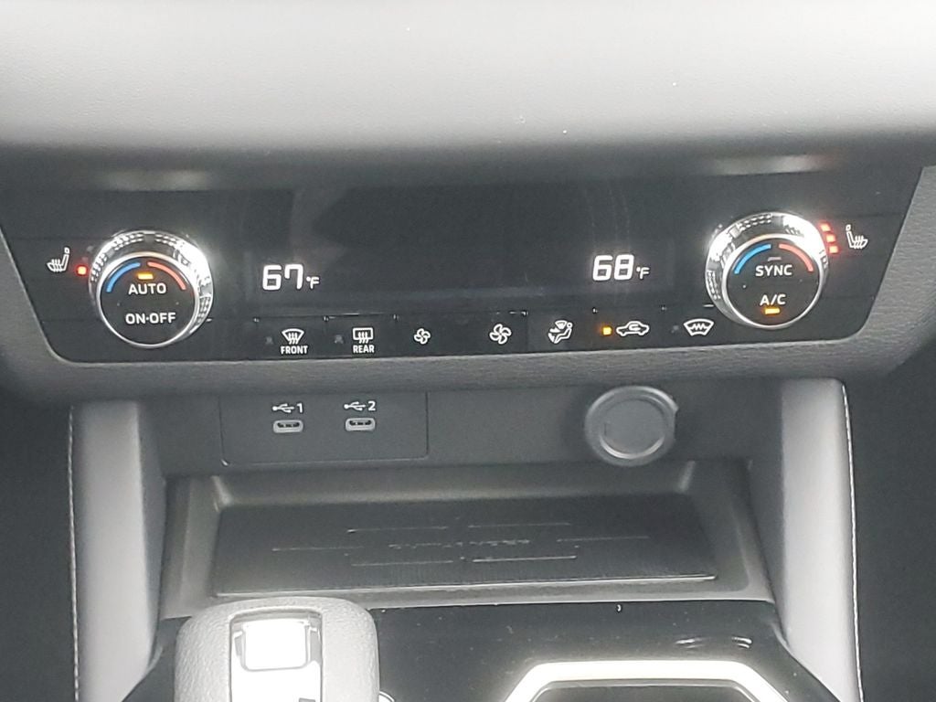 2026 Mitsubishi Outlander ES