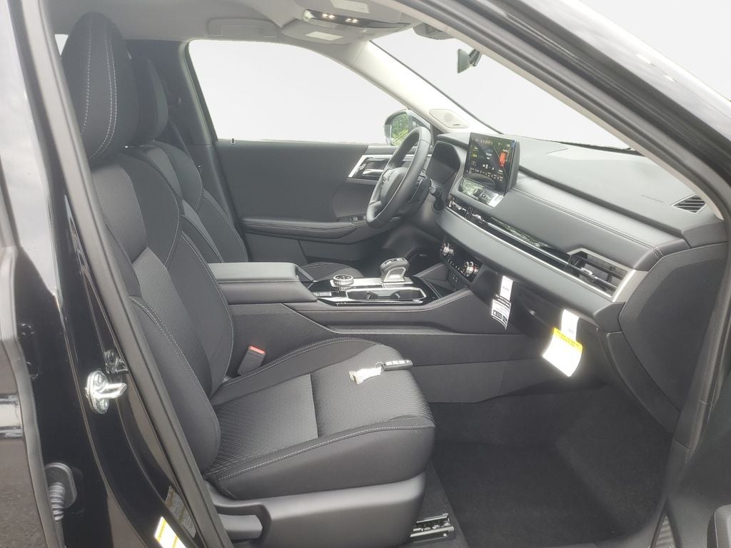 2026 Mitsubishi Outlander ES