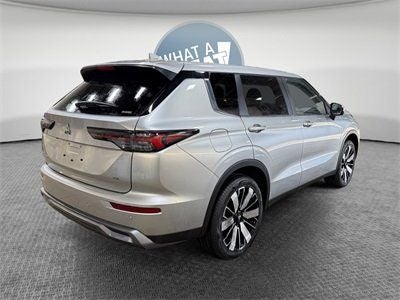 2026 Mitsubishi Outlander ES